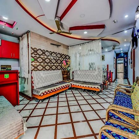 Airport Sky Inn Homestay Джайпур Екстер'єр фото